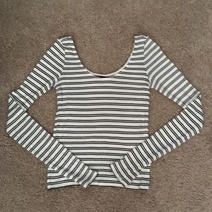 Aeropostale NWOT Black&White Striped Top